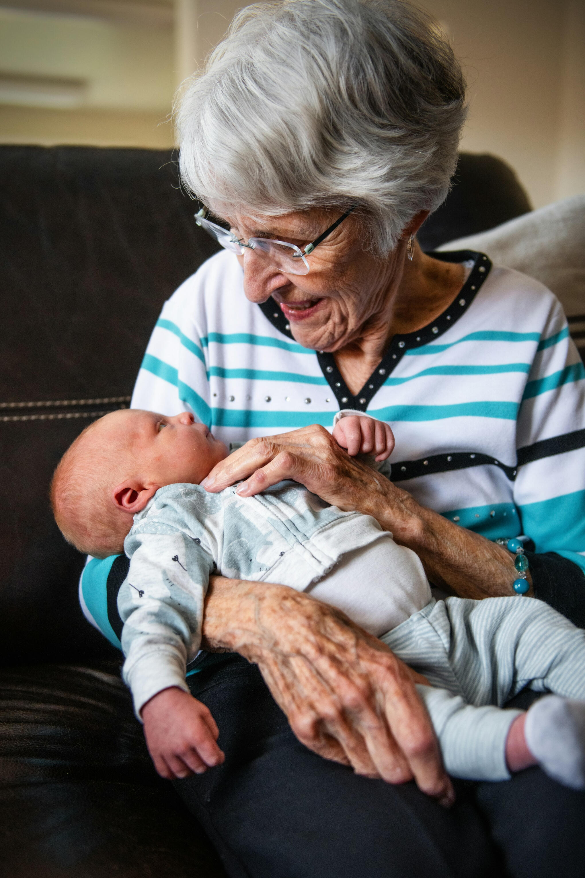HERO PHOTO - OLD LADY